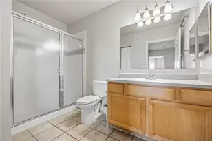 1025 Villagio Cir, Sarasota, FL 34237 - Photo 26