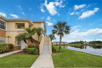 1025 Villagio Circle #208, Sarasota, FL 34237 - Photo 2