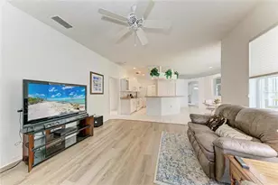 523 Oak Bay Dr, Osprey, FL 34229 - Photo 10