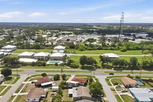 4751 S Biscayne Dr, North Port, FL 34287 - Photo 28