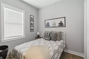 2411 17th Ave N, Saint Petersburg, FL 33713 - Photo 18
