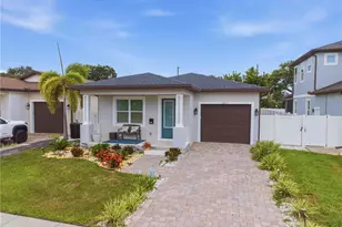 2411 17th Ave N, Saint Petersburg, FL 33713 - Photo 1