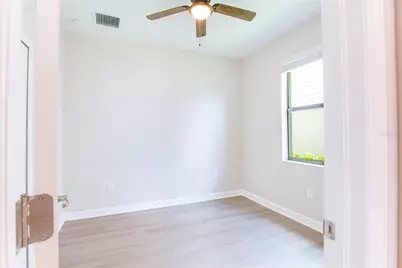 15890 Islandwalk Avenue, Bradenton, FL 34211 - Photo 20
