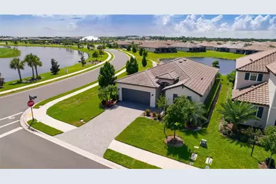 15890 Islandwalk Avenue, Bradenton, FL 34211 - Photo 36