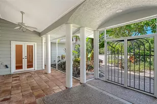 4935 Riverwood Ave, Sarasota, FL 34231 - Photo 10