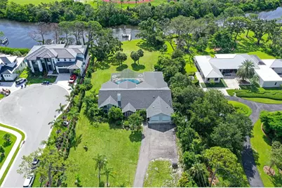 4935 Riverwood Avenue, Sarasota, FL 34231 - Photo 2