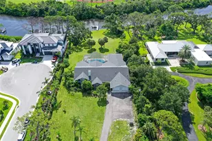 4935 Riverwood Ave, Sarasota, FL 34231 - Photo 2