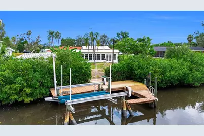 332 Shore Drive, Ellenton, FL 34222 - Photo 8