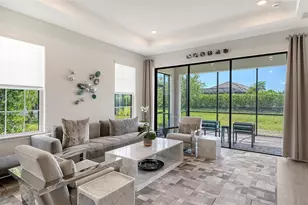4737 Tortona Ct, Bradenton, FL 34211 - Photo 4
