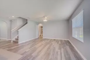 3919 Willow Branch Pl, Palmetto, FL 34221 - Photo 4