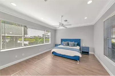 4941 Three Oaks Boulevard, Sarasota, FL 34233 - Photo 12