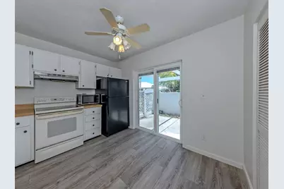 431 Wexford Circle #76, Venice, FL 34293 - Photo 14