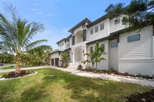 626 Buttonwood Dr, Longboat Key, FL 34228 - Photo 80
