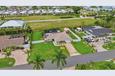 8003 19th Avenue Drive W, Bradenton, FL 34209 - Photo 36