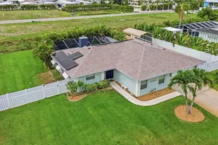 8003 19th Ave Dr W, Bradenton, FL 34209 - Photo 38