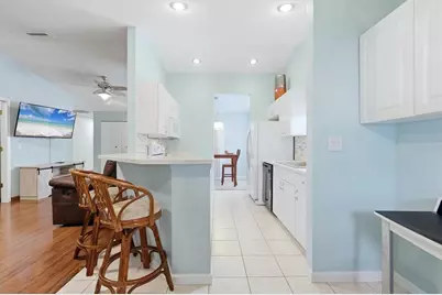 608 Tyson Terrace #8, Venice, FL 34285 - Photo 22