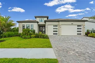 2629 Waterfront Cir, Sarasota, FL 34240 - Photo 4