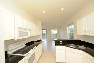 7106 Prosperity Cir, Sarasota, FL 34238 - Photo 14