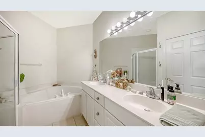 7106 Prosperity Circle #1201, Sarasota, FL 34238 - Photo 28