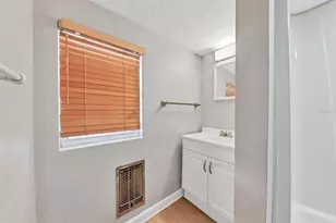 2551 Wilkinson Rd, Sarasota, FL 34231 - Photo 42