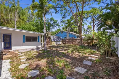2551 Wilkinson Road, Sarasota, FL 34231 - Photo 6