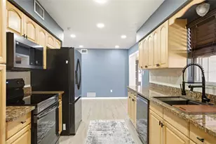 29739 68th St N, Clearwater, FL 33761 - Photo 12