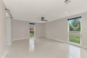 2920 Gulf Gate Dr, Sarasota, FL 34231 - Photo 26
