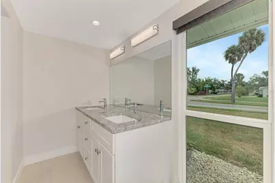 2920 Gulf Gate Drive, Sarasota, FL 34231 - Photo 30