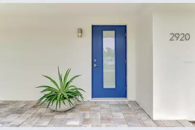 2920 Gulf Gate Drive, Sarasota, FL 34231 - Photo 8