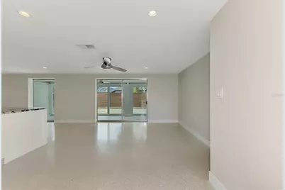 2920 Gulf Gate Drive, Sarasota, FL 34231 - Photo 10