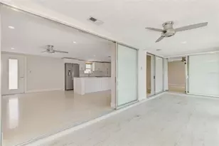 2920 Gulf Gate Dr, Sarasota, FL 34231 - Photo 36