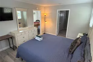 7511 1st Ave W, Bradenton, FL 34209 - Photo 10