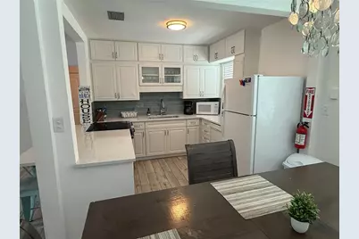 7511 1st Avenue W, Bradenton, FL 34209 - Photo 4