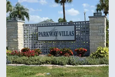 5973 Hibiscus Drive, Bradenton, FL 34207 - Photo 2