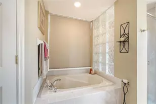 557 Crane Prairie Way, Osprey, FL 34229 - Photo 22