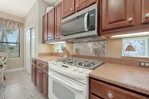 557 Crane Prairie Way, Osprey, FL 34229 - Photo 14