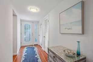 100 Sands Point Rd, Longboat Key, FL 34228 - Photo 8