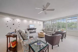 100 Sands Point Rd, Longboat Key, FL 34228 - Photo 18