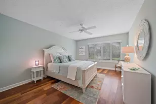 100 Sands Point Rd, Longboat Key, FL 34228 - Photo 30