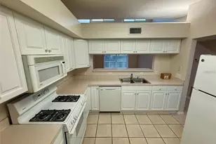4683 Winston Ln N, Sarasota, FL 34235 - Photo 16