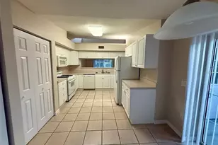 4683 Winston Ln N, Sarasota, FL 34235 - Photo 18