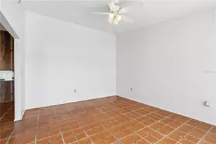 4004 42nd Ave W, Bradenton, FL 34205 - Photo 8