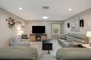 1315 Westport Ln, Sarasota, FL 34232 - Photo 20