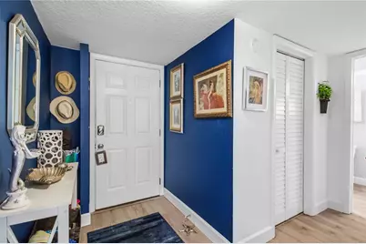 3804 Gulf Of Mexico Drive #B204, Longboat Key, FL 34228 - Photo 4