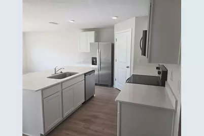 10908 44th Avenue E, Palmetto, FL 34221 - Photo 4