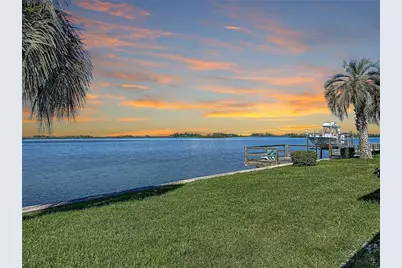 12000 W Bayshore Drive, Crystal River, FL 34429 - Photo 32