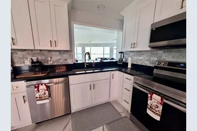 12000 W Bayshore Drive, Crystal River, FL 34429 - Photo 16