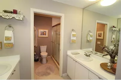 4532 N Ascot Circle, Sarasota, FL 34235 - Photo 24