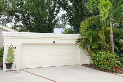 4532 N Ascot Circle, Sarasota, FL 34235 - Photo 1