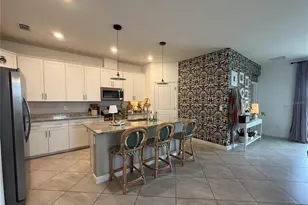 5132 Coral Reef Wy, Bradenton, FL 34211 - Photo 2